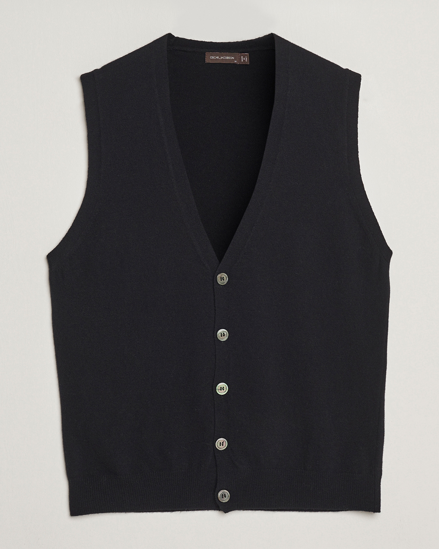 Mies | Puserot | Oscar Jacobson | Guiseppe Buttoned Vest Black