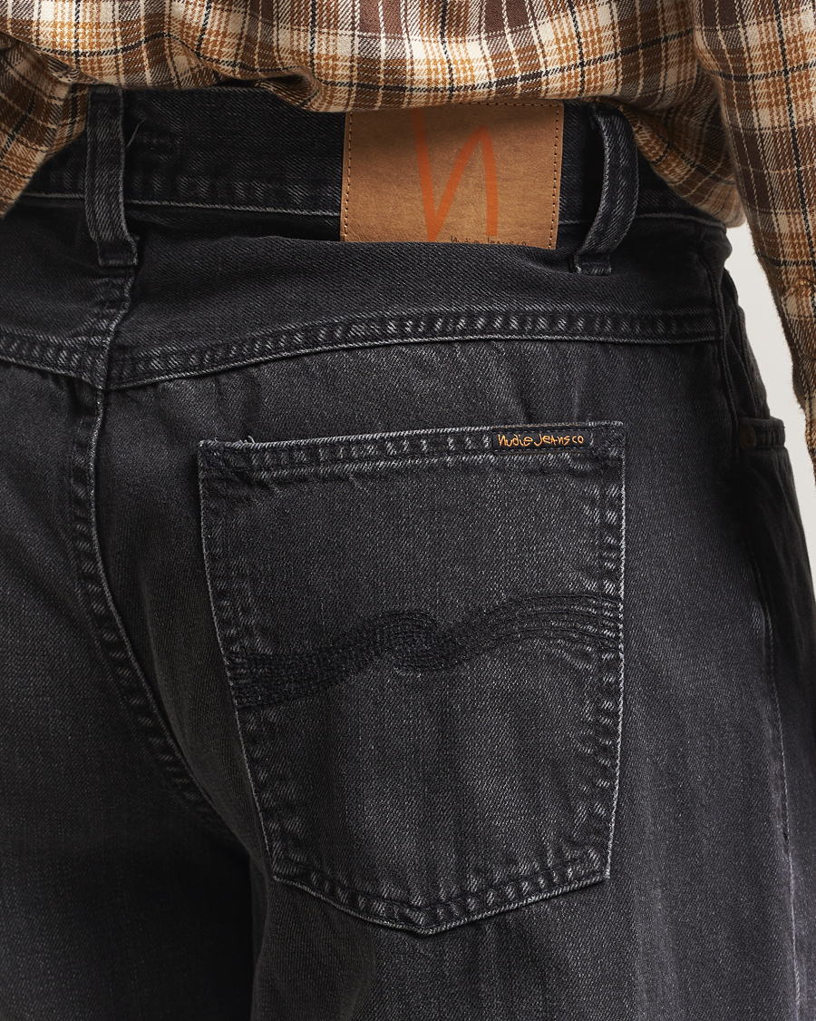 Mies | Kauluspaidat | Nudie Jeans | Loud Larry Jeans Black Storm