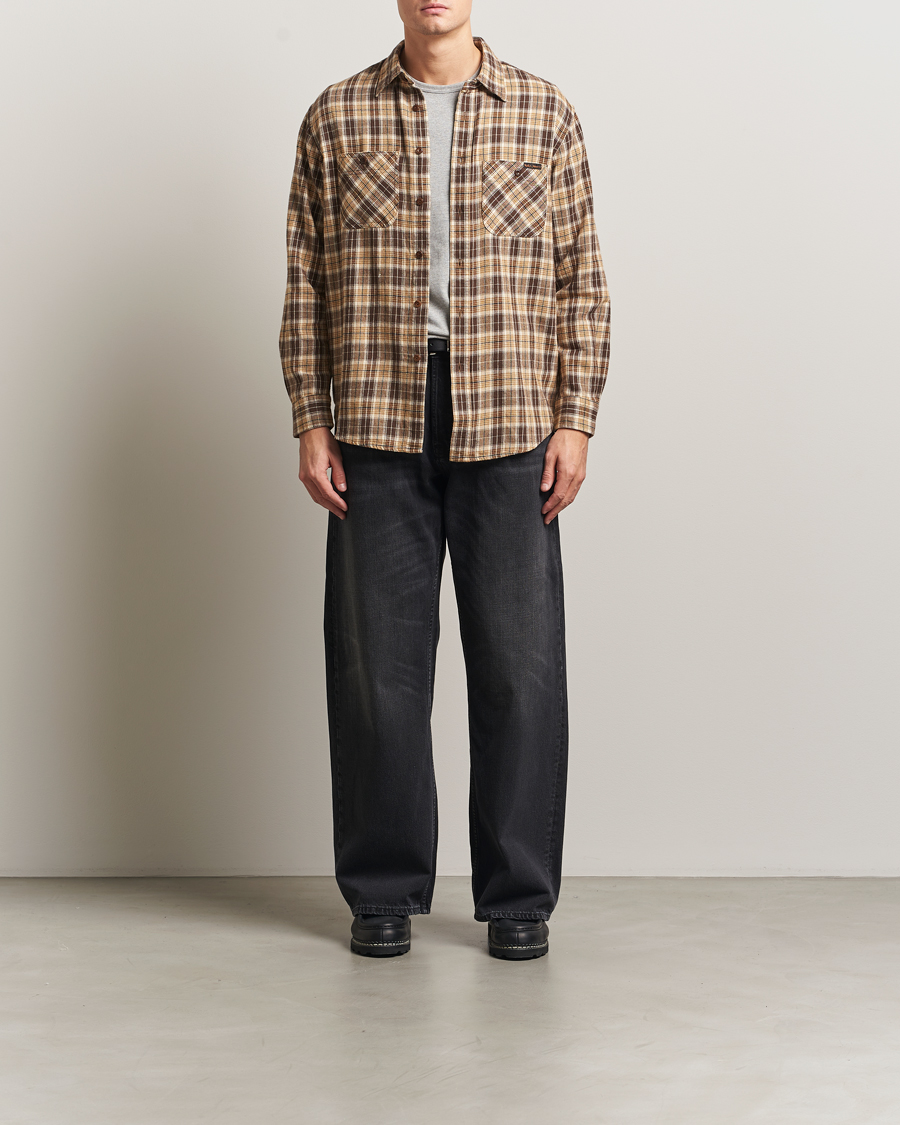 Mies | Kauluspaidat | Nudie Jeans | Julian Checked Worker Shirt Brown