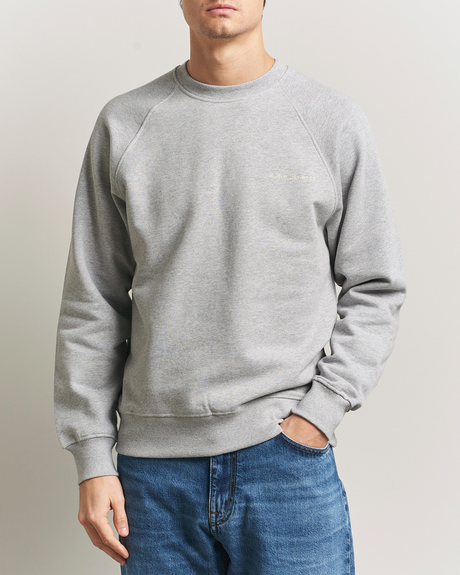 Mies | Puserot | Nudie Jeans | Palle Logo Crew Neck Sweatshirt Grey Melange