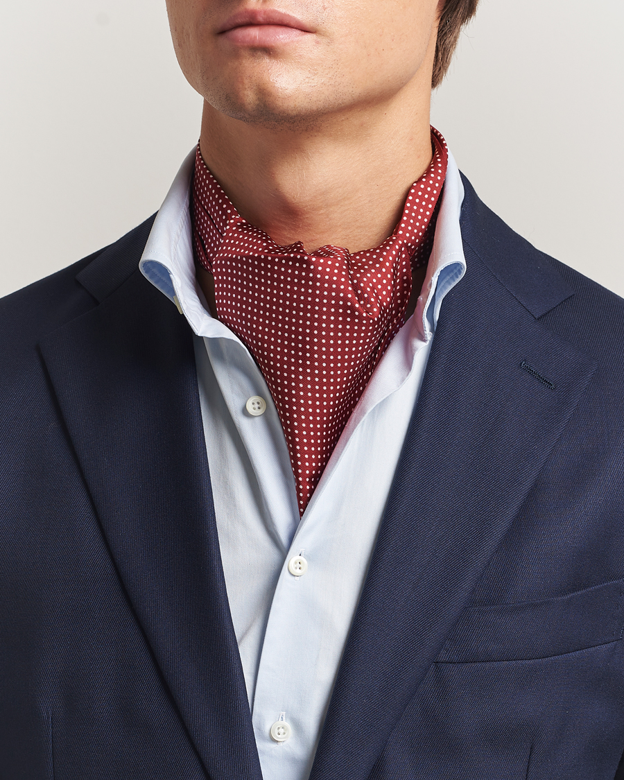 Mies | Huivit | Amanda Christensen | Silk Twill Micro Dot Ascot Wine Red