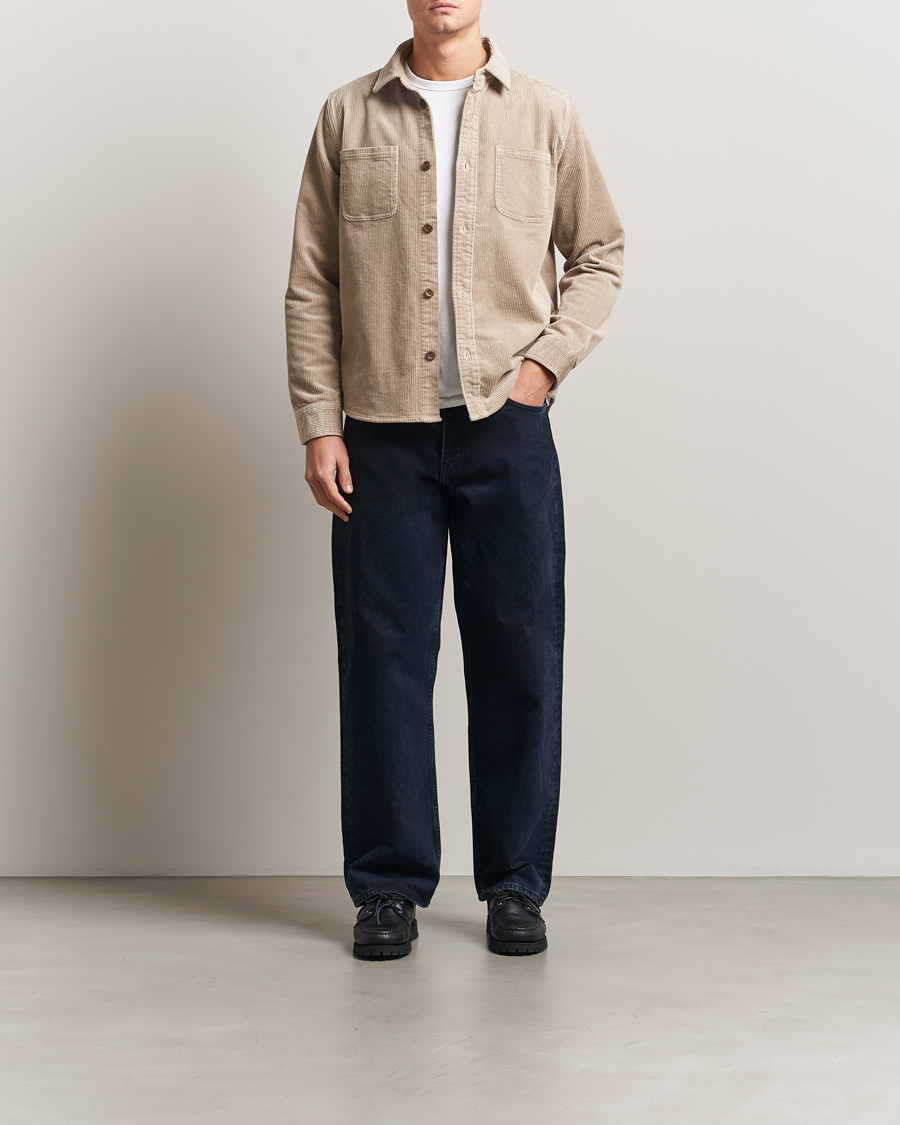 Mies | Kauluspaidat | LES DEUX | Kody Corduroy Overshirt Light Sand