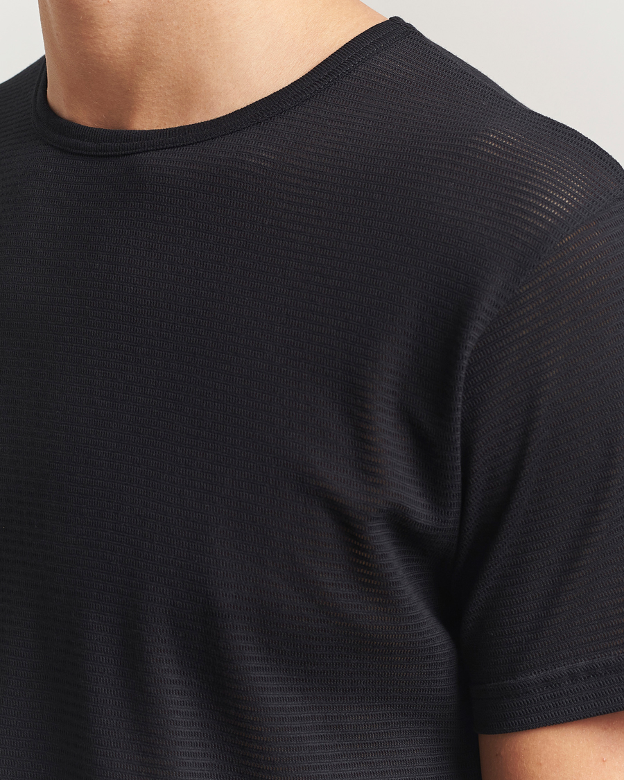Mies | T-paidat | Sunspel | Cellular Underwear T-Shirt Black