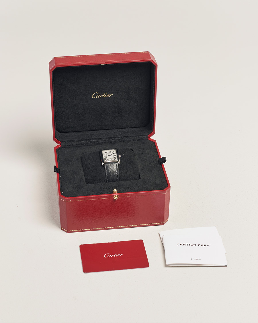 Mies | Pre-Owned & Vintage Watches | Cartier Pre-Owned | Tank Must