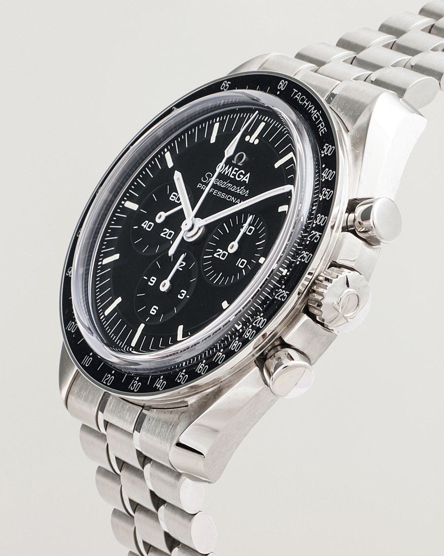 Mies | Omega Pre-Owned Speedmaster Professional Moonwatch | Omega Pre-Owned | Speedmaster Professional Moonwatch