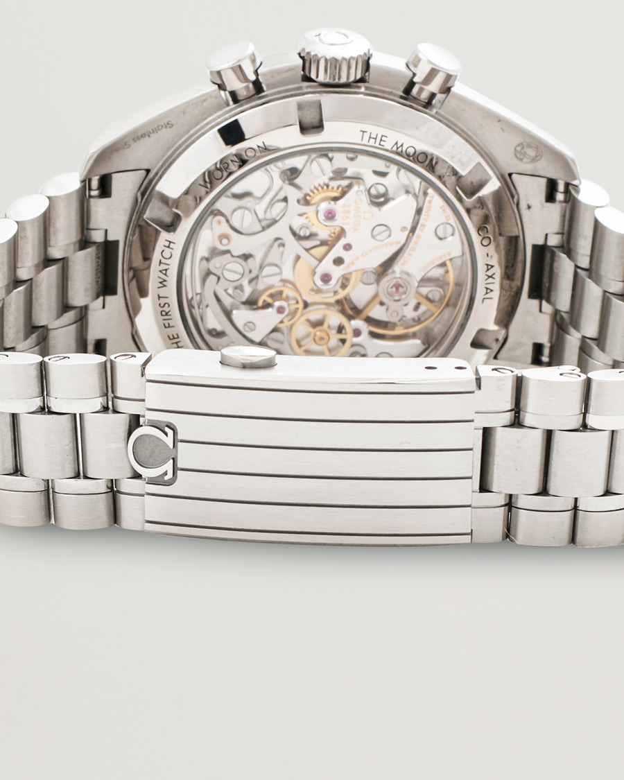 Mies | Omega Pre-Owned Speedmaster Professional Moonwatch | Omega Pre-Owned | Speedmaster Professional Moonwatch