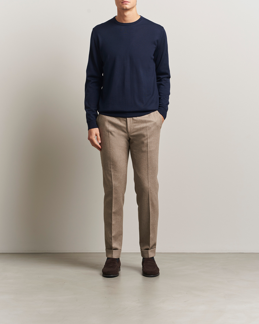 Mies | Puserot | Stenströms | Merino Patch Crew Neck Navy/Blue