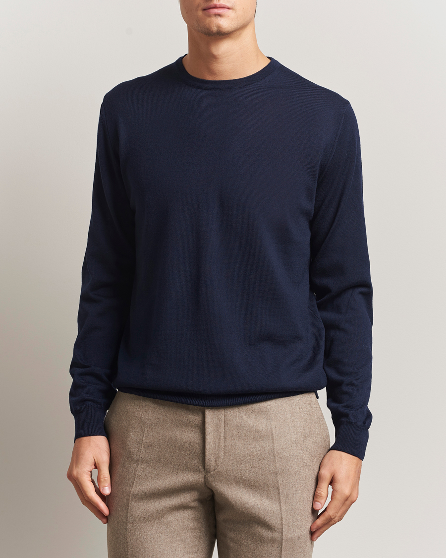 Mies | Puserot | Stenströms | Merino Patch Crew Neck Navy/Blue