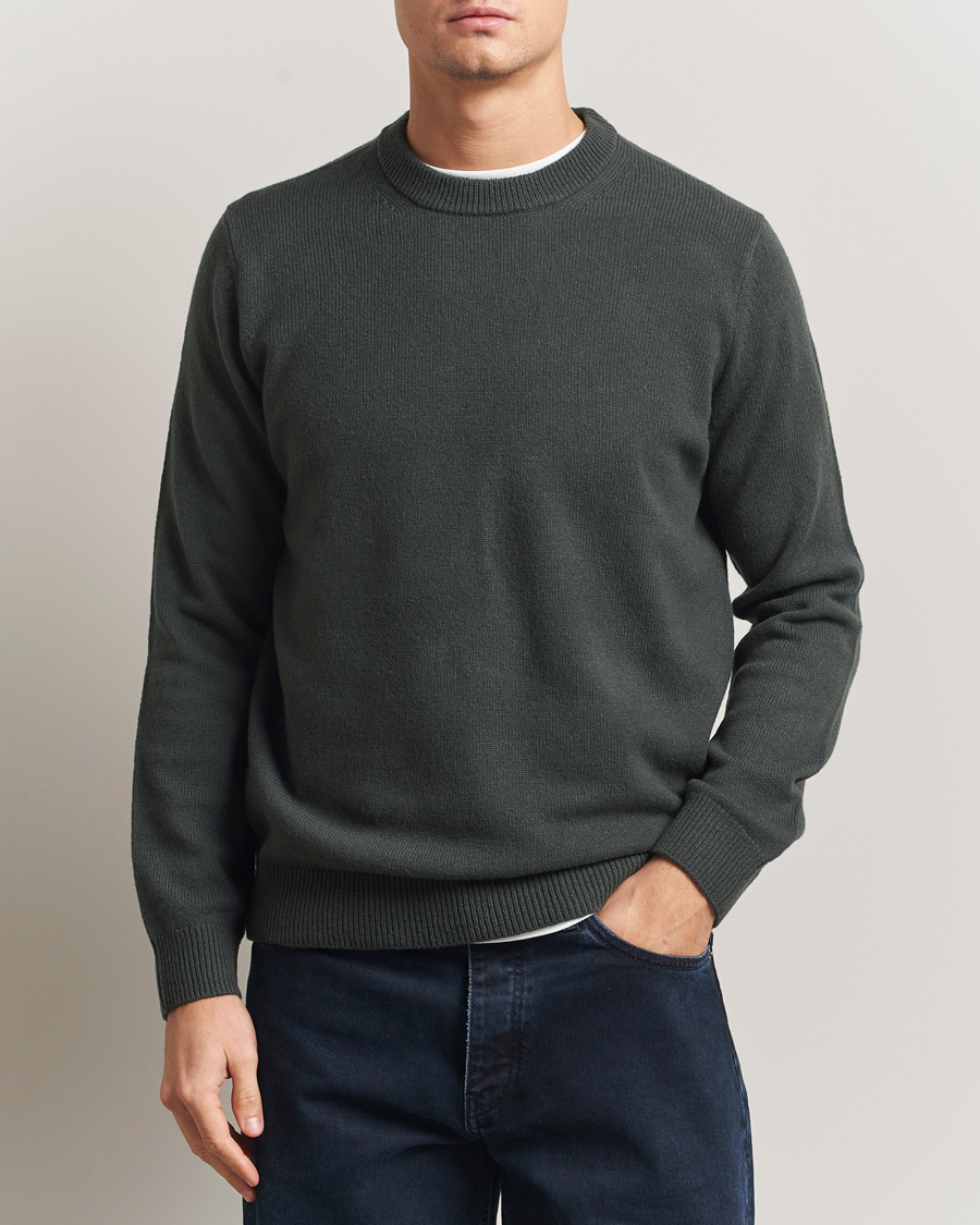 Mies | Puserot | Samsøe Samsøe | Isak Knitted Crew Neck Dark Evergreen