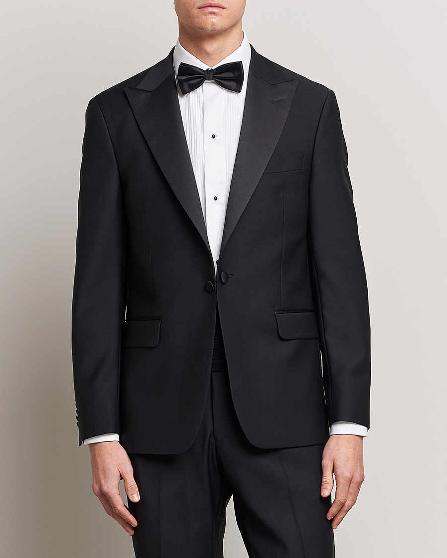 Mies | Pikkutakit | Oscar Jacobson | Frampton Wool Tuxedo Blazer Black