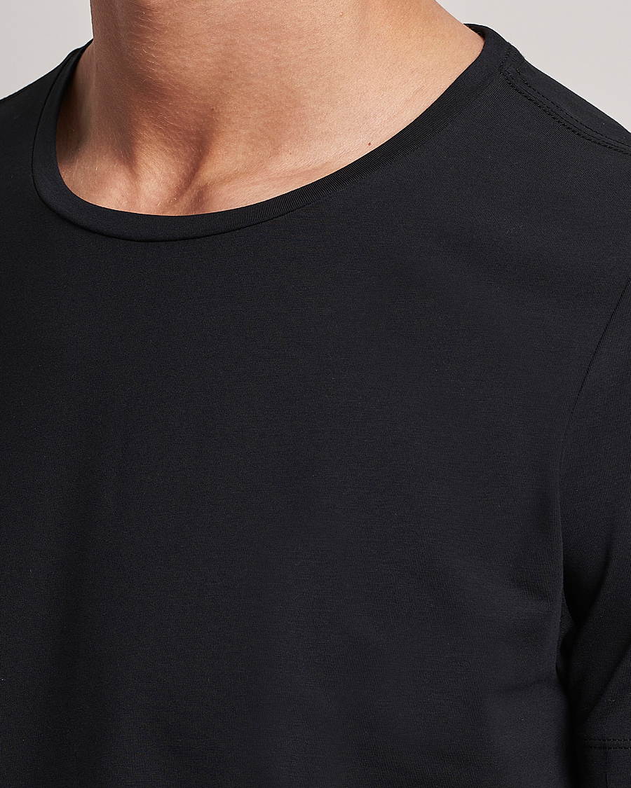 Mies | T-paidat | Oscar Jacobson | Kyran Cotton T-Shirt Black