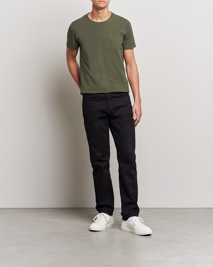 Mies | T-paidat | Oscar Jacobson | Kyran Cotton T-Shirt Green