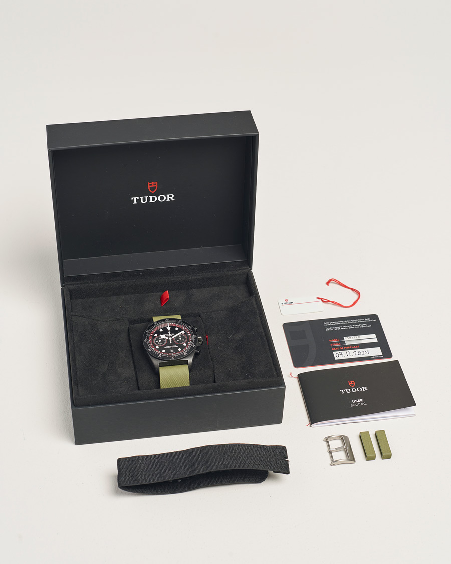 Mies | Tudor Pre-Owned FXD Chrono Carbon | Tudor Pre-Owned | FXD Chrono Carbon