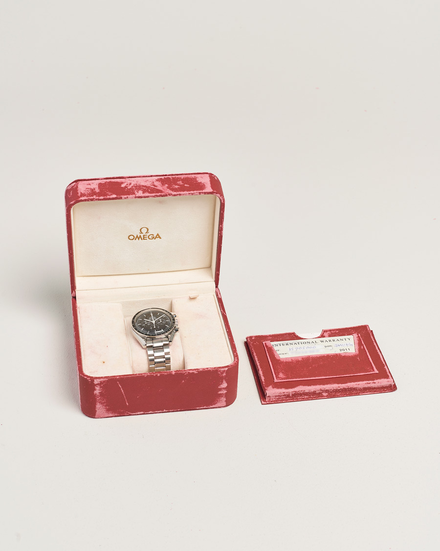 Mies | Omega Pre-Owned Speedmaster Moonwatch | Omega Pre-Owned | Speedmaster Moonwatch