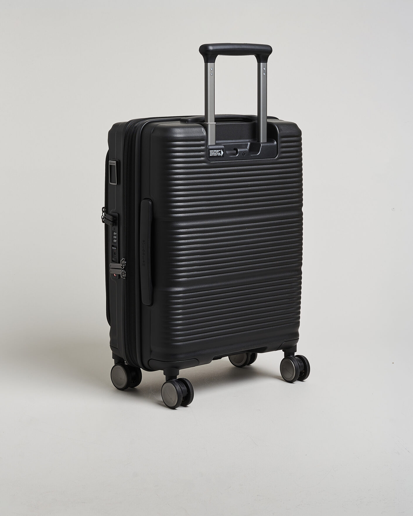 Mies | Laukut | Samsonite | Paralux 55cm Front Acess Carry-On Black