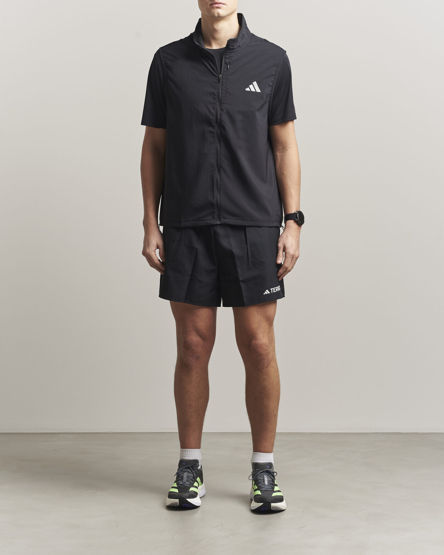 Mies | Ulkoliivit | adidas Performance | Running Vest Black