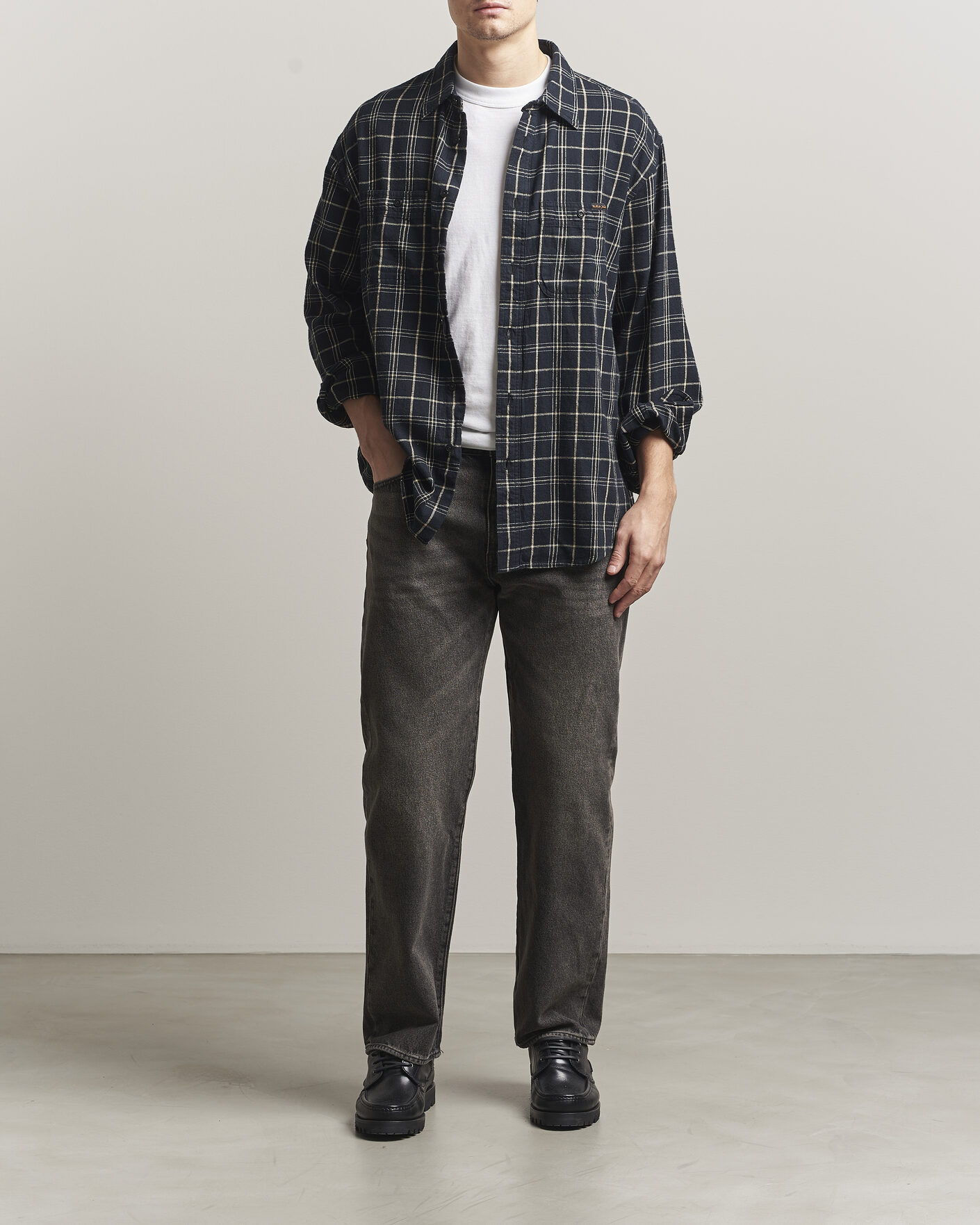 Mies | Kauluspaidat | Levi's | 555 Relaxed Straight Jeans Back On The Block