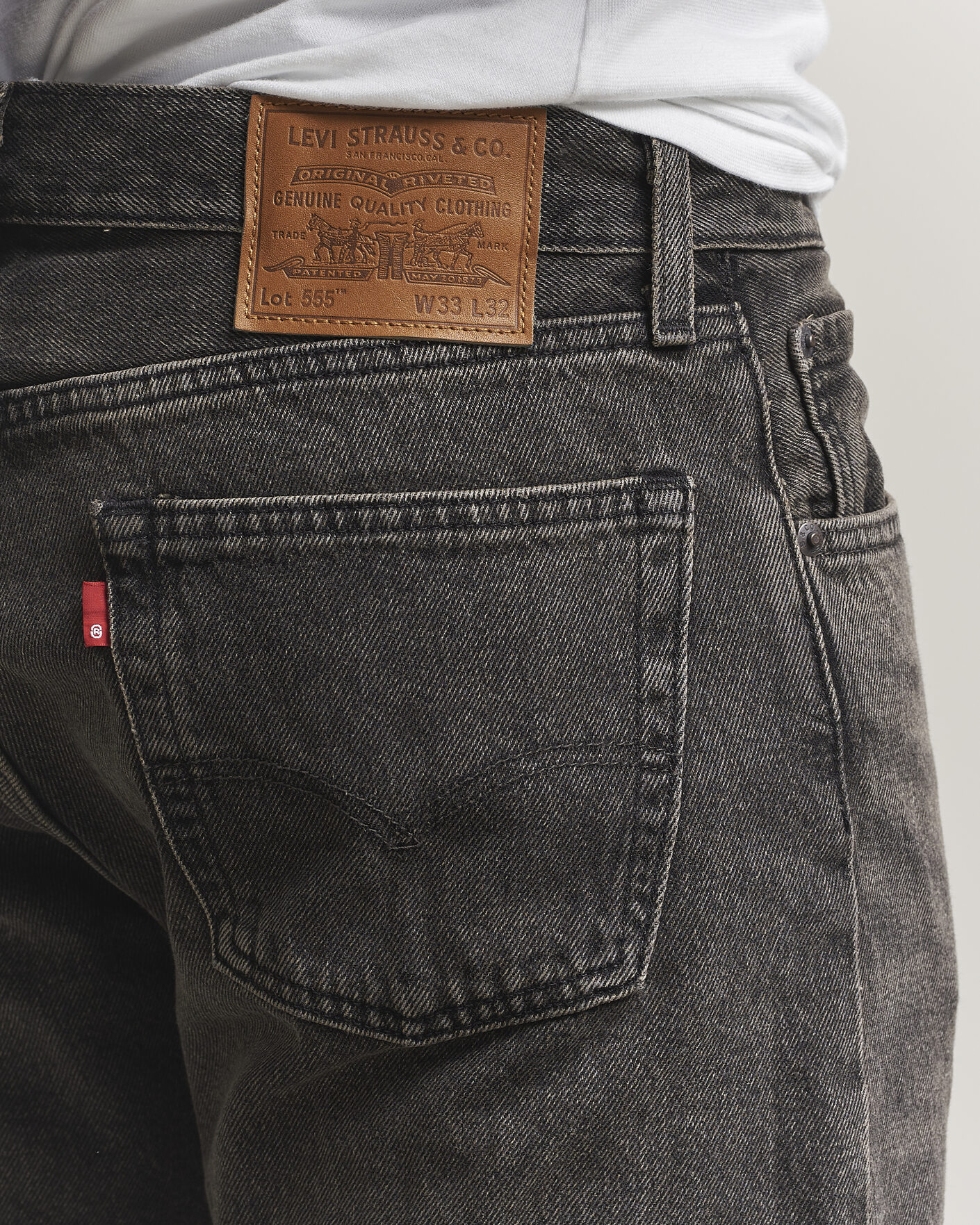 Mies | Kauluspaidat | Levi's | 555 Relaxed Straight Jeans Back On The Block