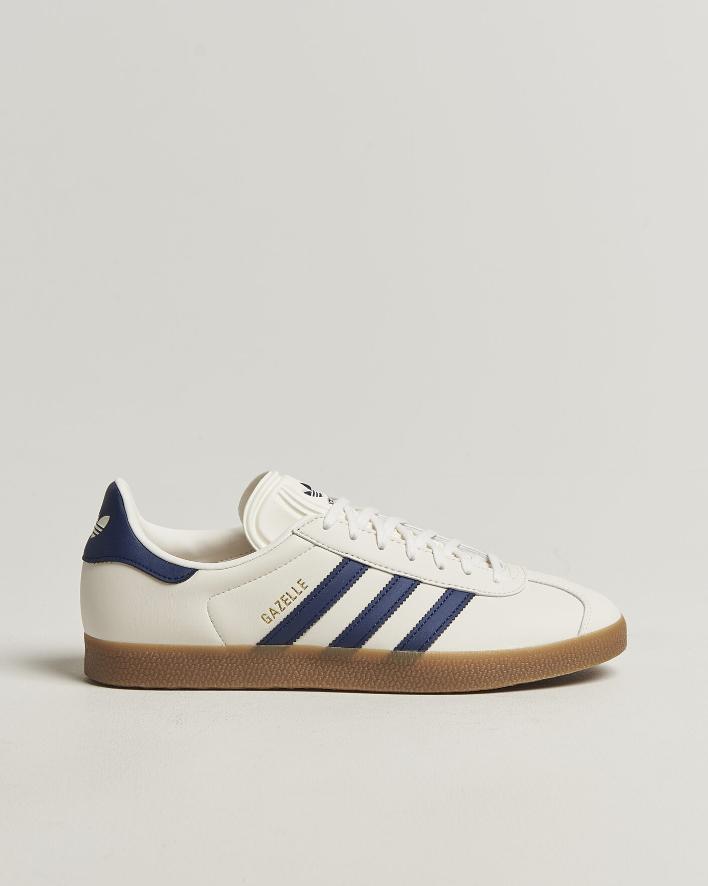 Mies | Tennarit | adidas Originals | Gazelle Sneaker White/Dark Blue