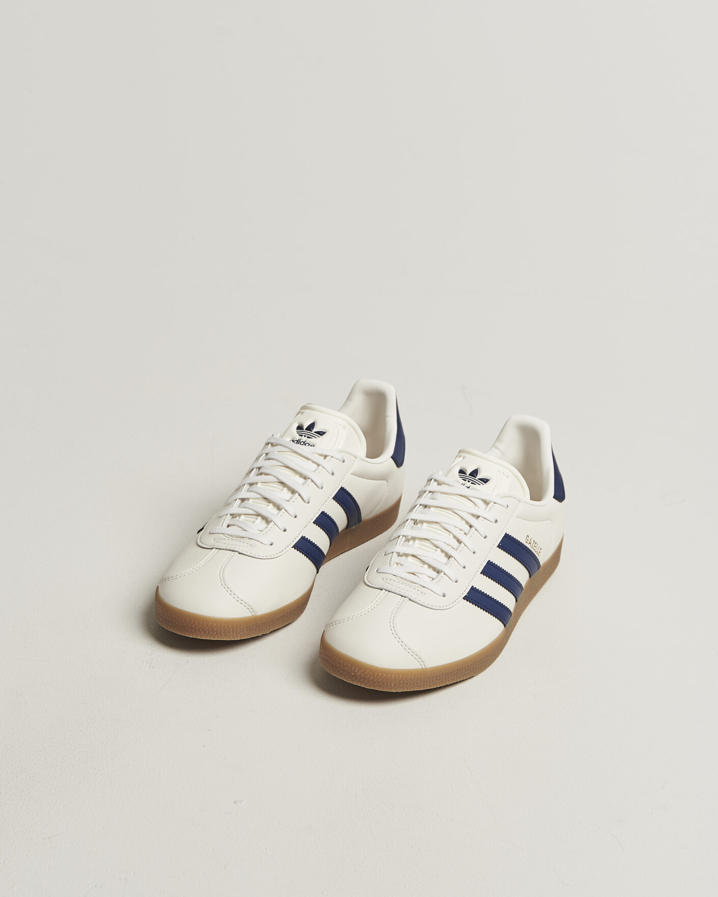 Mies | Tennarit | adidas Originals | Gazelle Sneaker White/Dark Blue