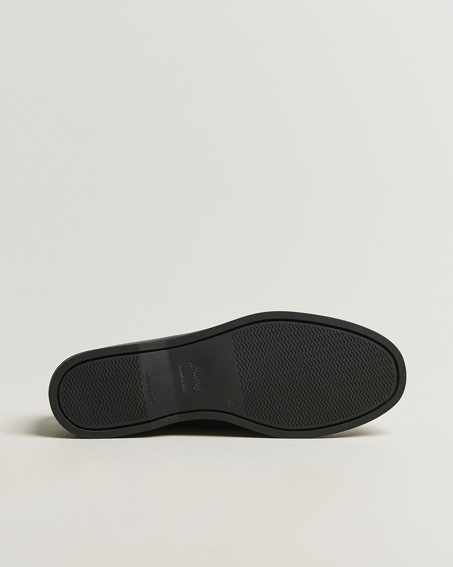 Mies | Purjehduskengät | Brioni | Grain Leather Boat Shoes Black Calf
