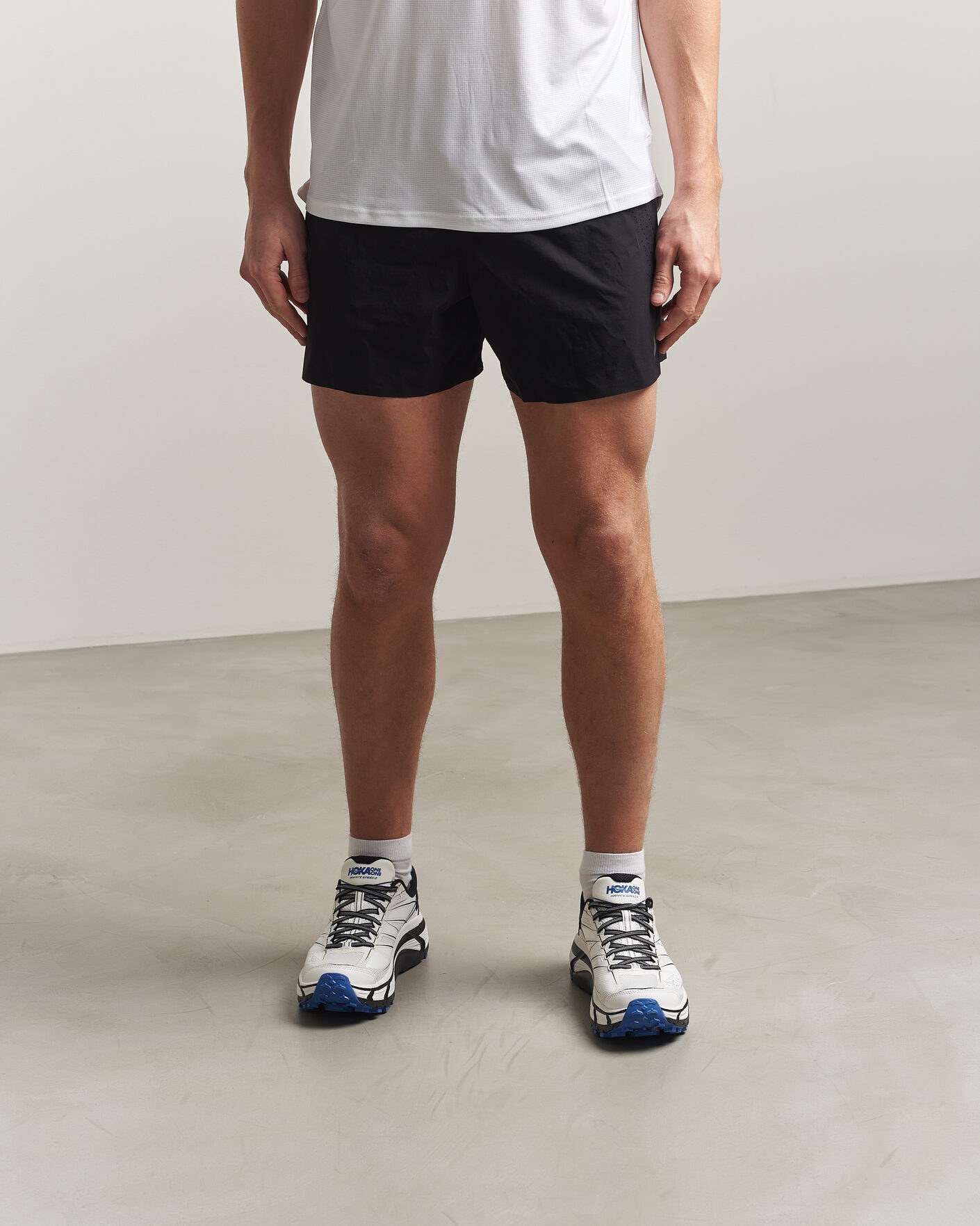 Mies | Juoksukengät | Hoka | Mafate Speed 2 White/Cobalt Blue