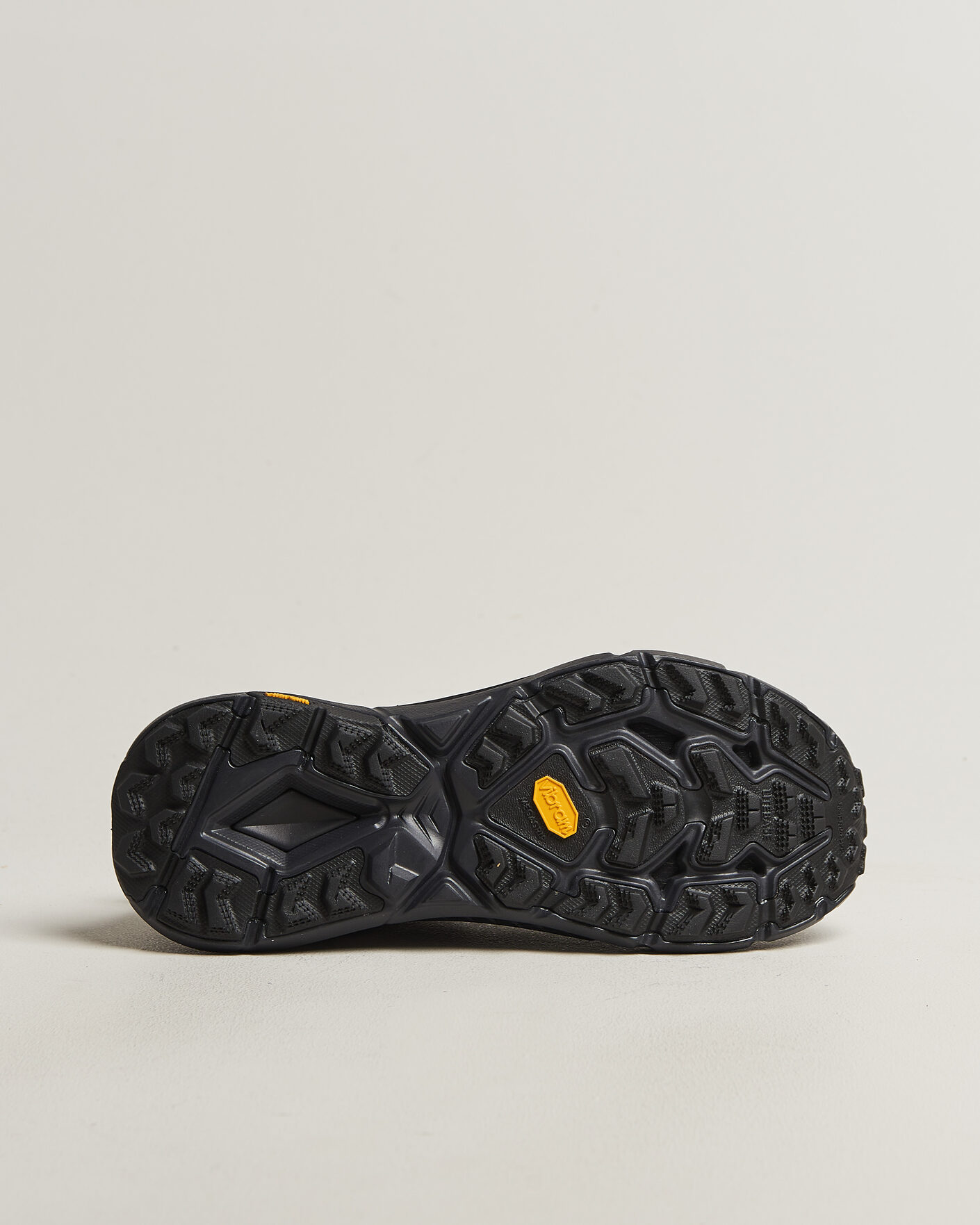 Mies | Juoksukengät | Hoka | Mafate Speed 4 Lite Black/Outer Orbit