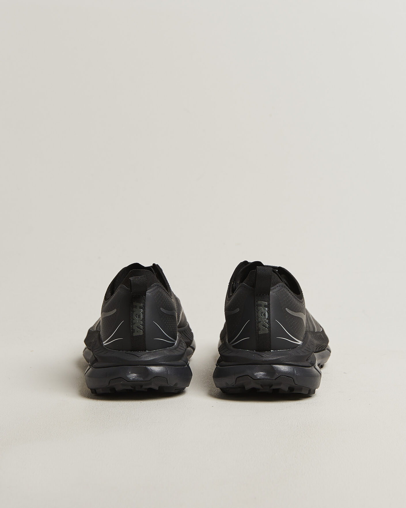 Mies | Juoksukengät | Hoka | Mafate Speed 4 Lite Black/Outer Orbit