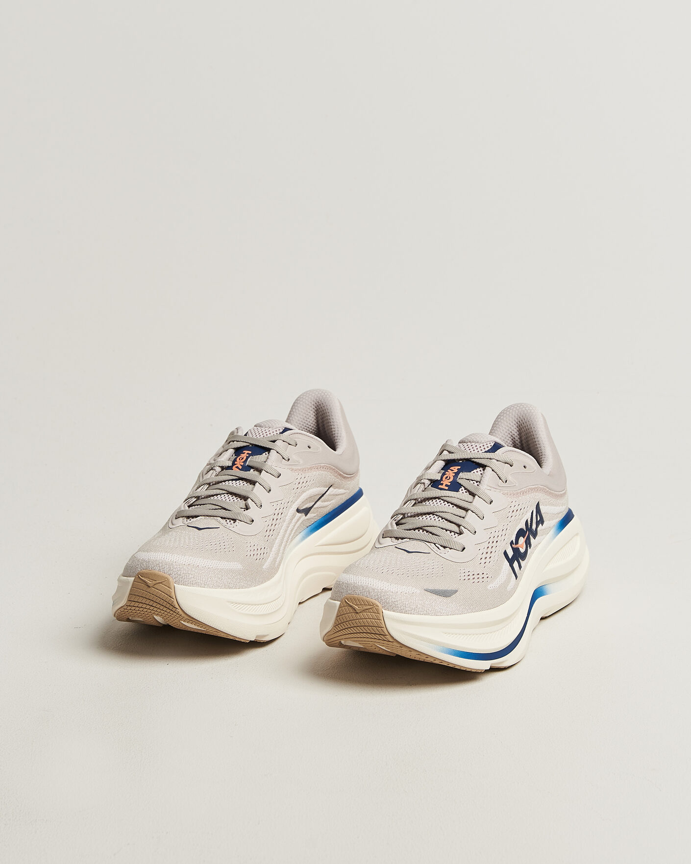 Mies | Juoksukengät | Hoka One | Hoka Bondi 9 Stucco