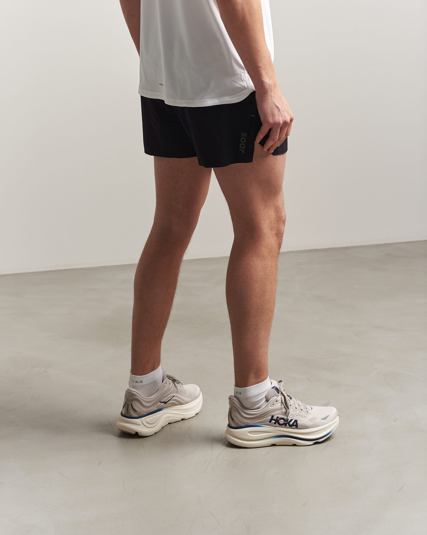 Mies | Juoksukengät | Hoka One | Hoka Bondi 9 Stucco