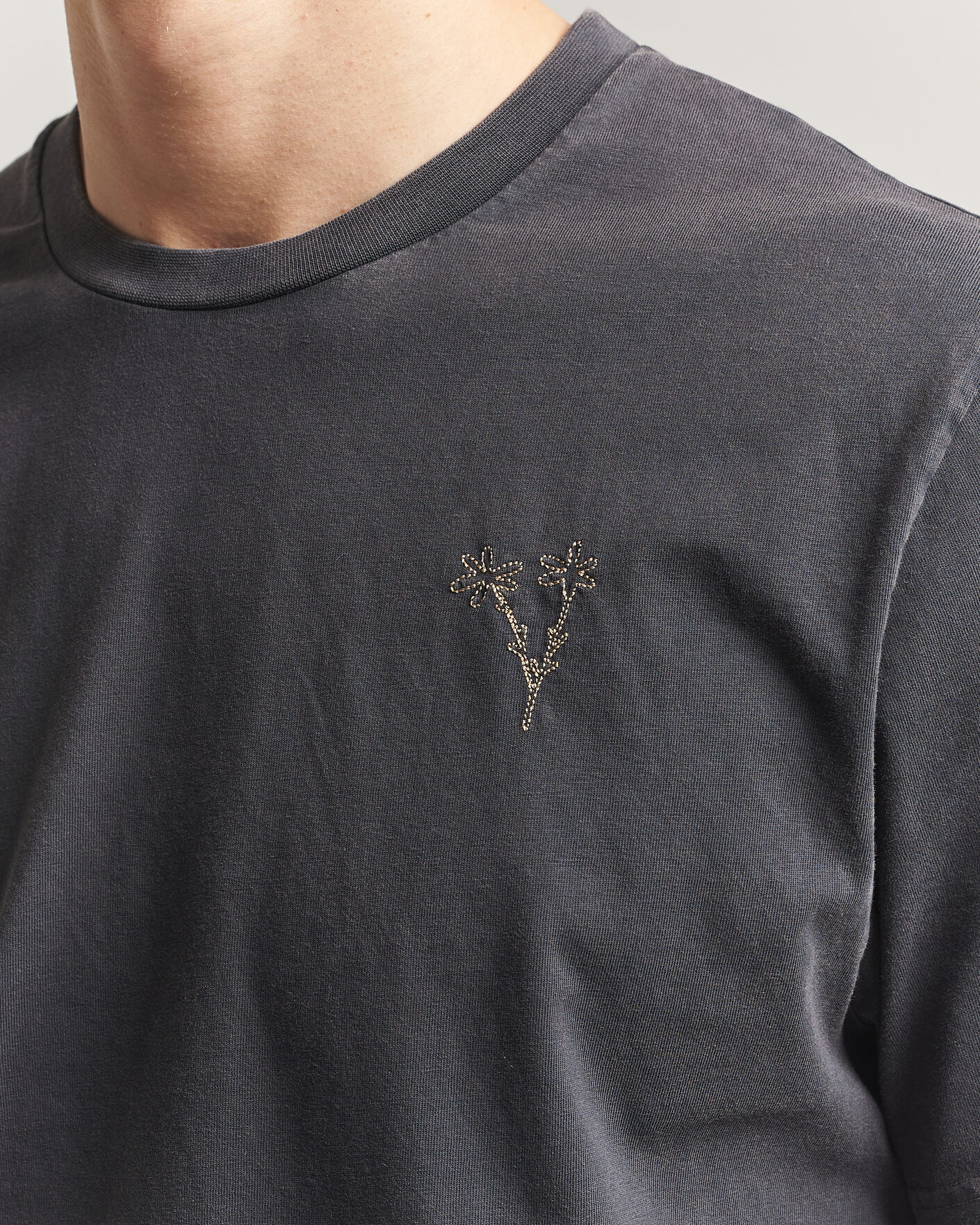 Mies | T-paidat | Forét | Bouquet T-Shirt Washed Black