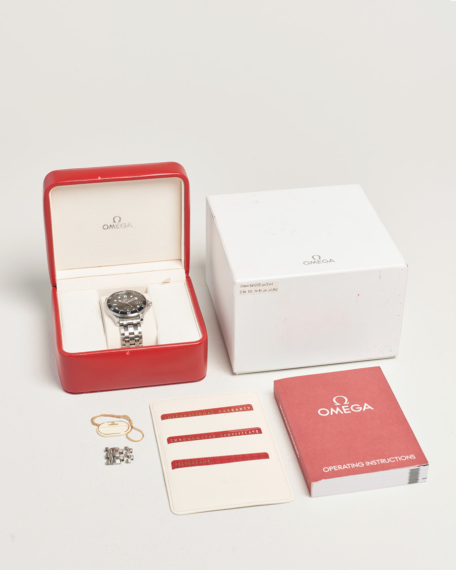 Mies | Omega Pre-Owned Seamaster 300M SMP | Omega Pre-Owned | Seamaster 300M SMP