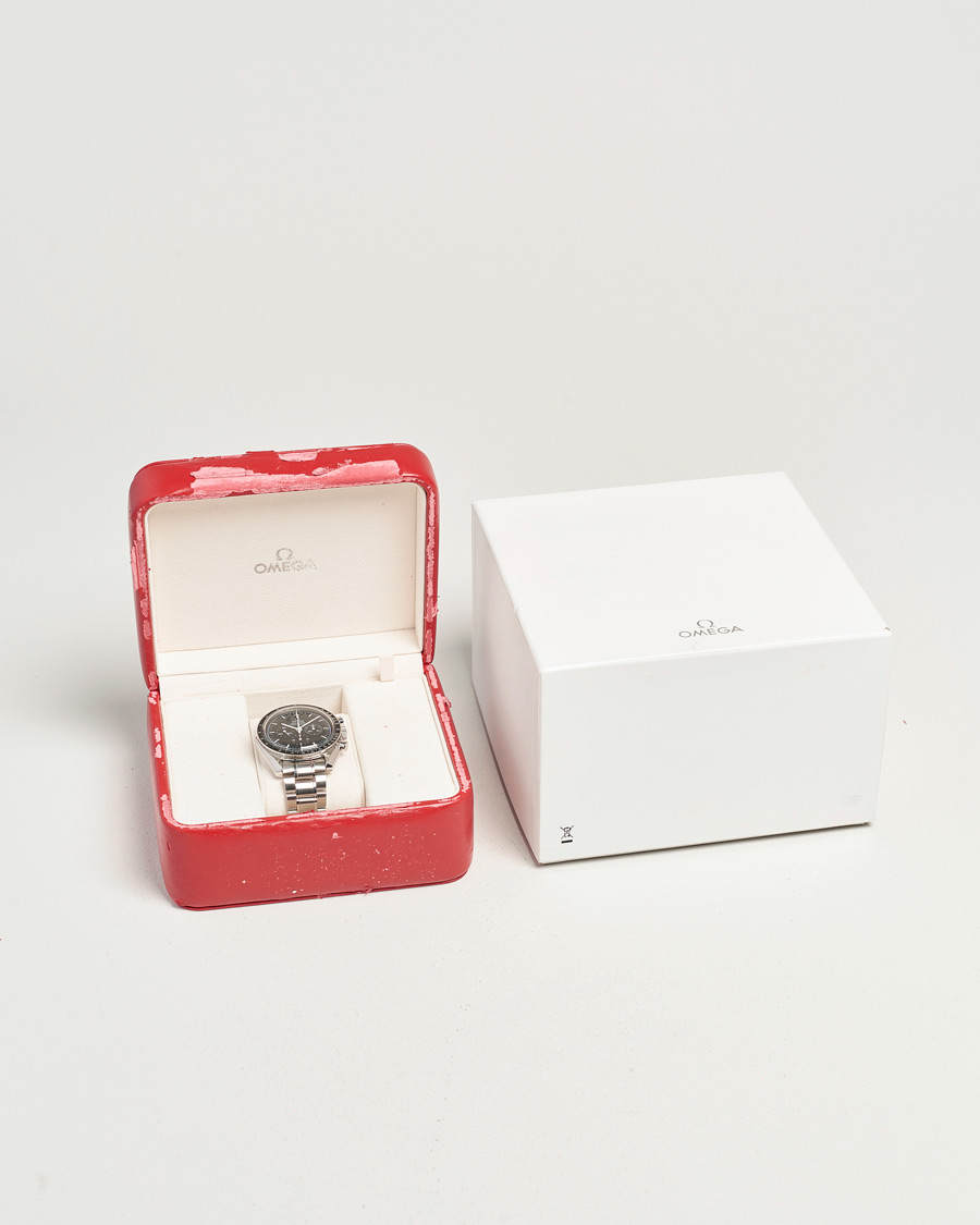 Mies | Pre-Owned & Vintage Watches | Omega Pre-Owned | Speedmaster Moonwatch