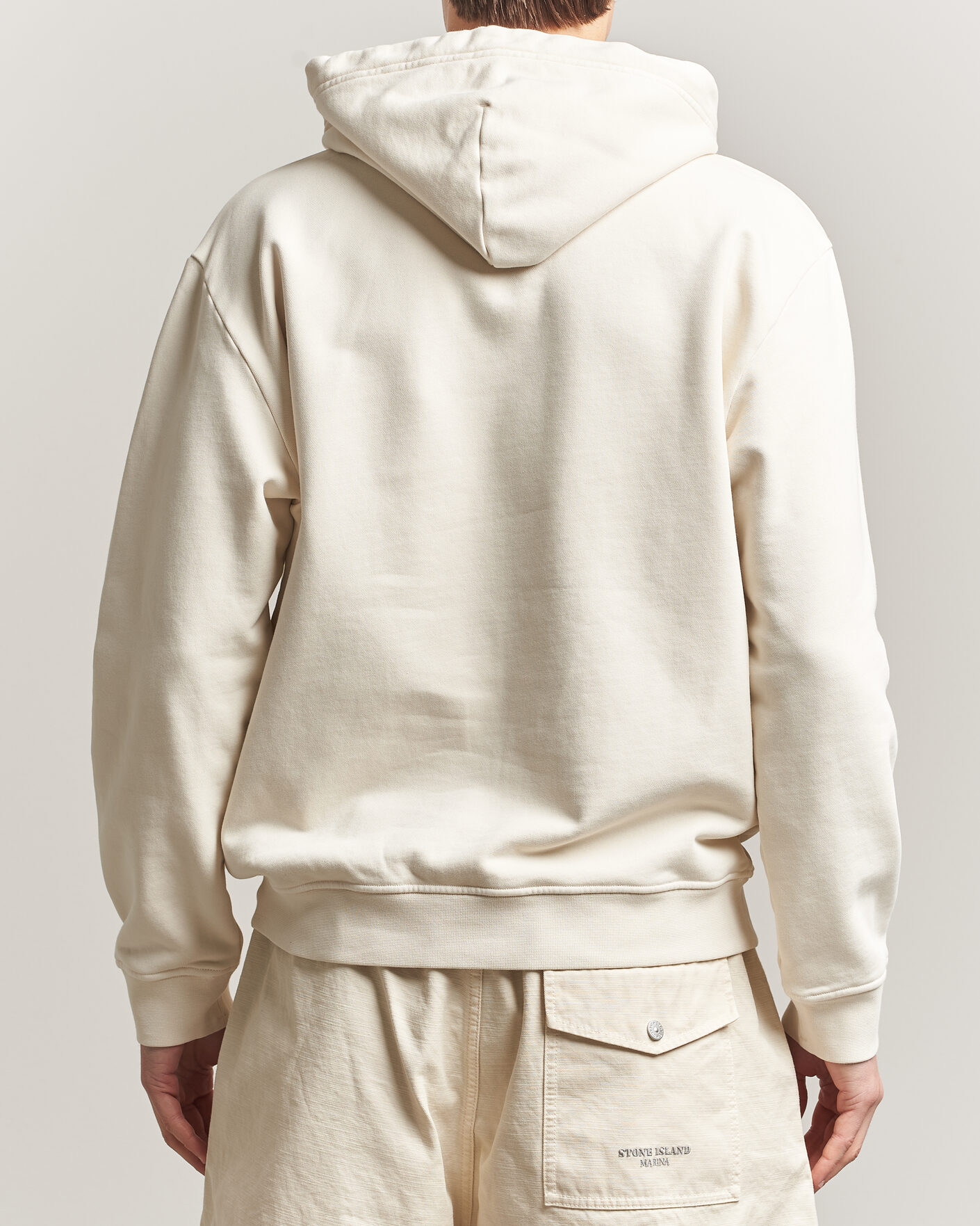 Mies | Puserot | Stone Island | Marina Cotton Fleece Hood Ivory