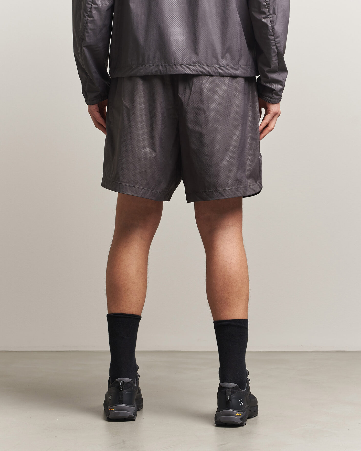 Mies | Shortsit | Stone Island | Stellina Nylon Stretch Shorts Charcoal