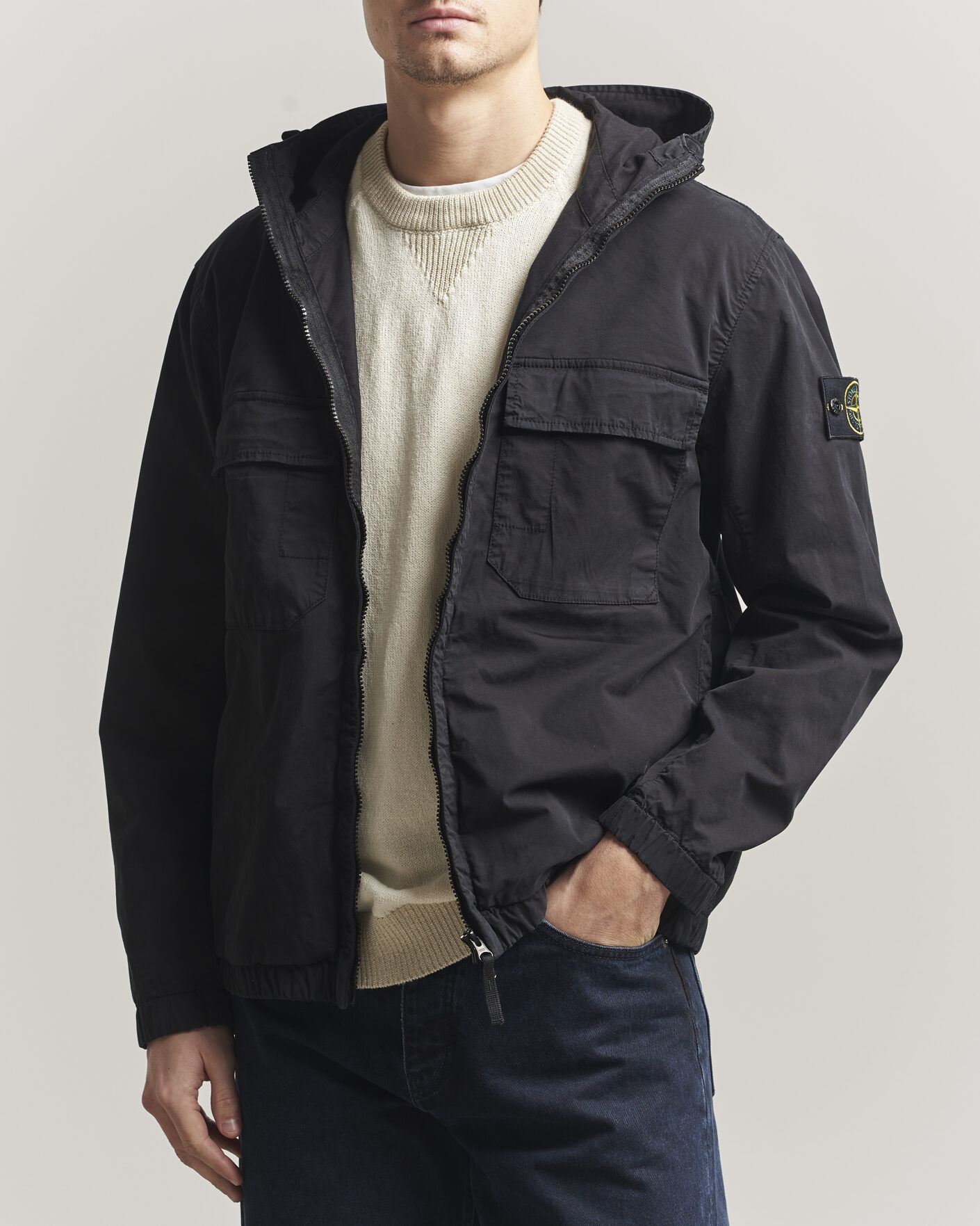 Mies | Takit | Stone Island | Stretch Cotton Twill Hood Jacket Black