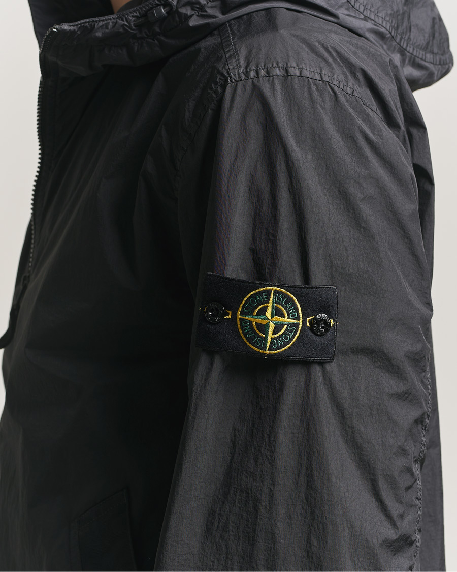 Mies | Takit | Stone Island | Crinkle Reps Padded Hood Jacket Black