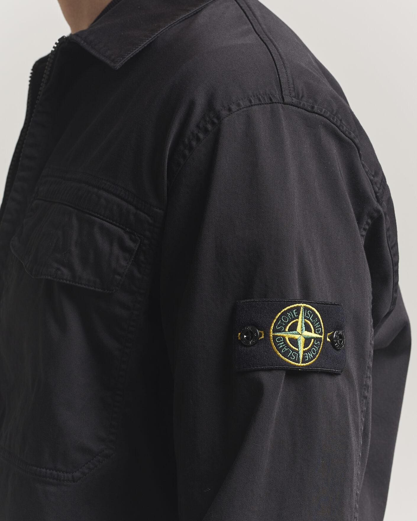Mies | Kauluspaidat | Stone Island | Cotton Stretch Zip Overshirt Black