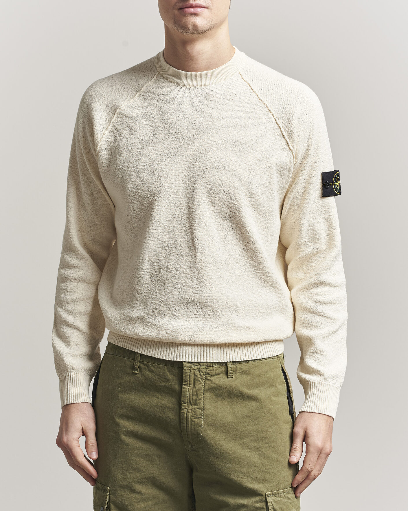 Mies | Puserot | Stone Island | Raw Hand Organic Cotton Crewneck Ivory