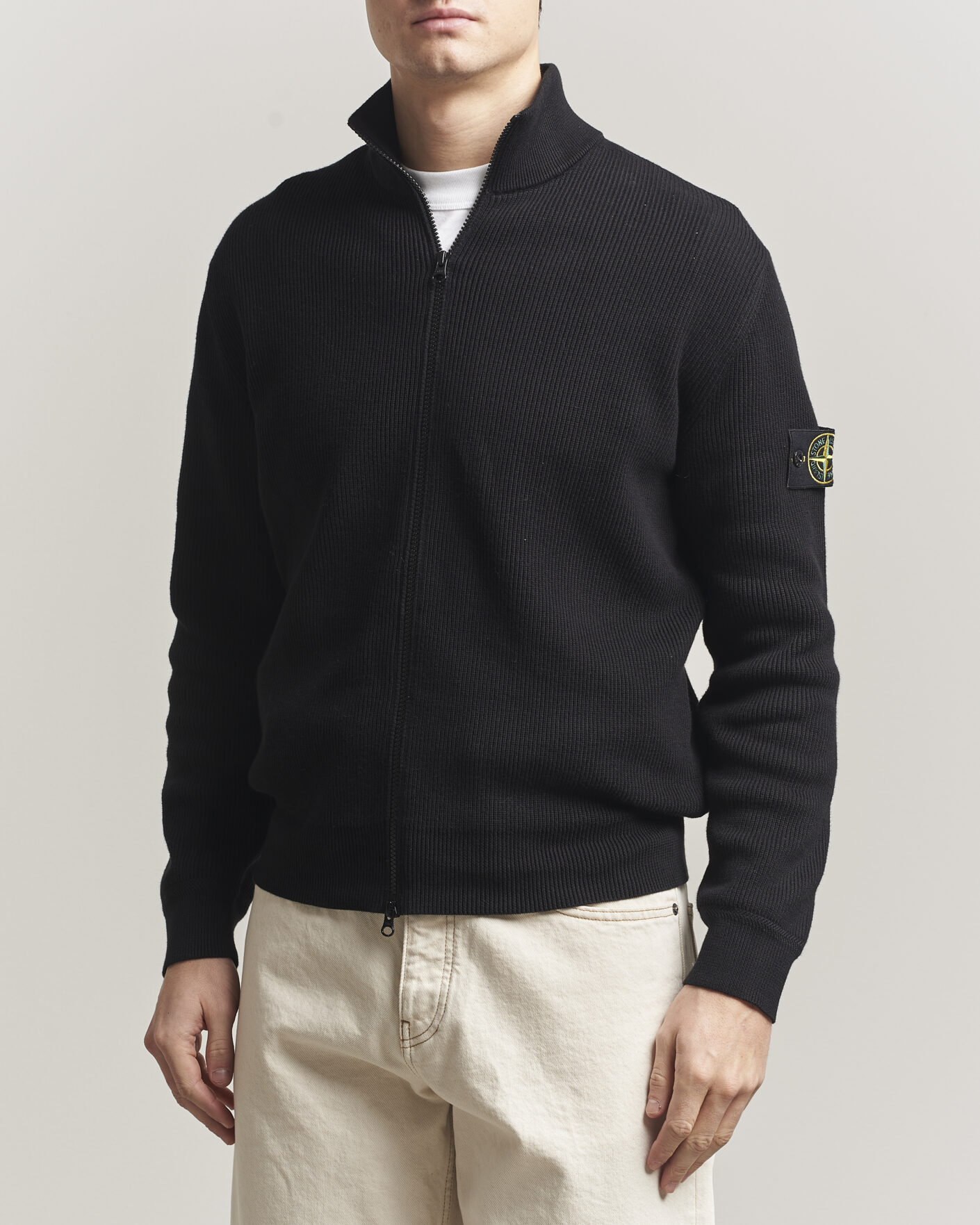 Mies | Puserot | Stone Island | Ribbed Soft Organic Cotton Full Zip Black