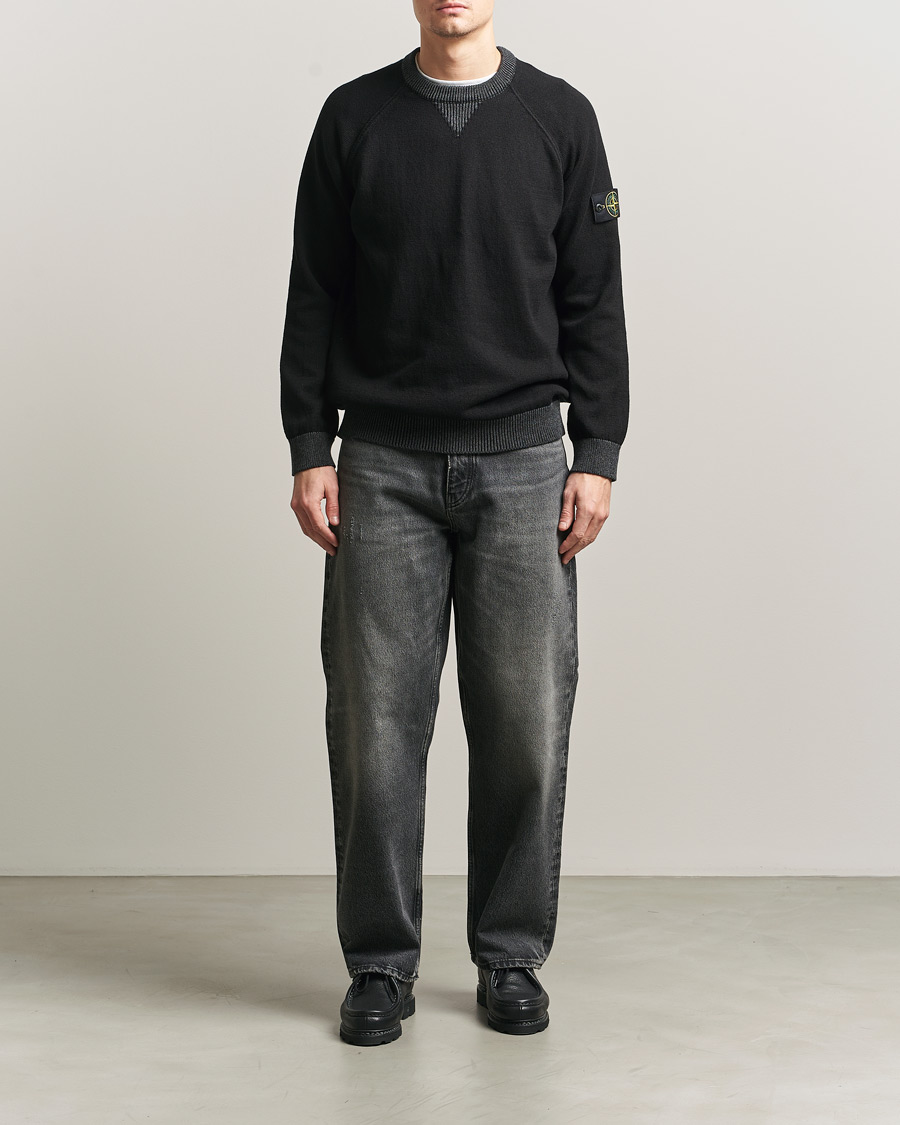Mies | Puserot | Stone Island | Raw Hand Organic Cotton Raglan Crewneck Black