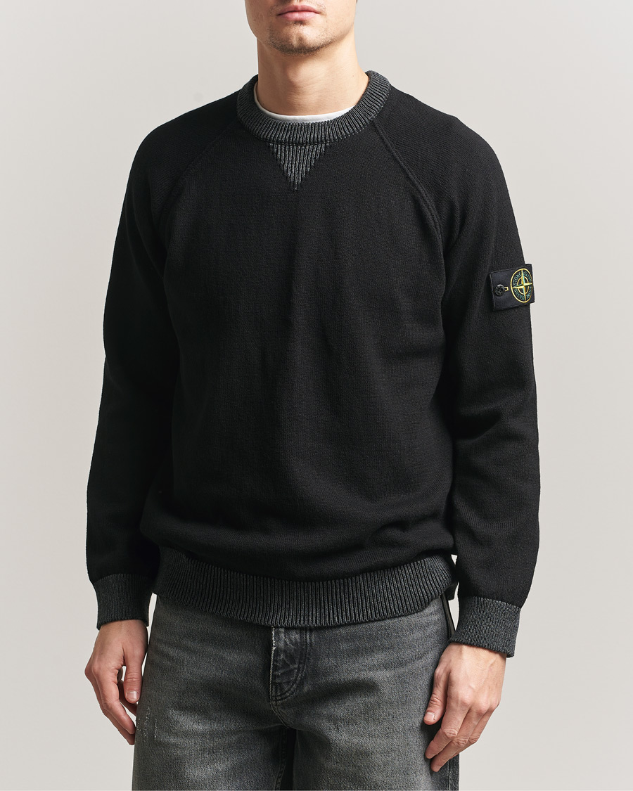 Mies | Puserot | Stone Island | Raw Hand Organic Cotton Raglan Crewneck Black