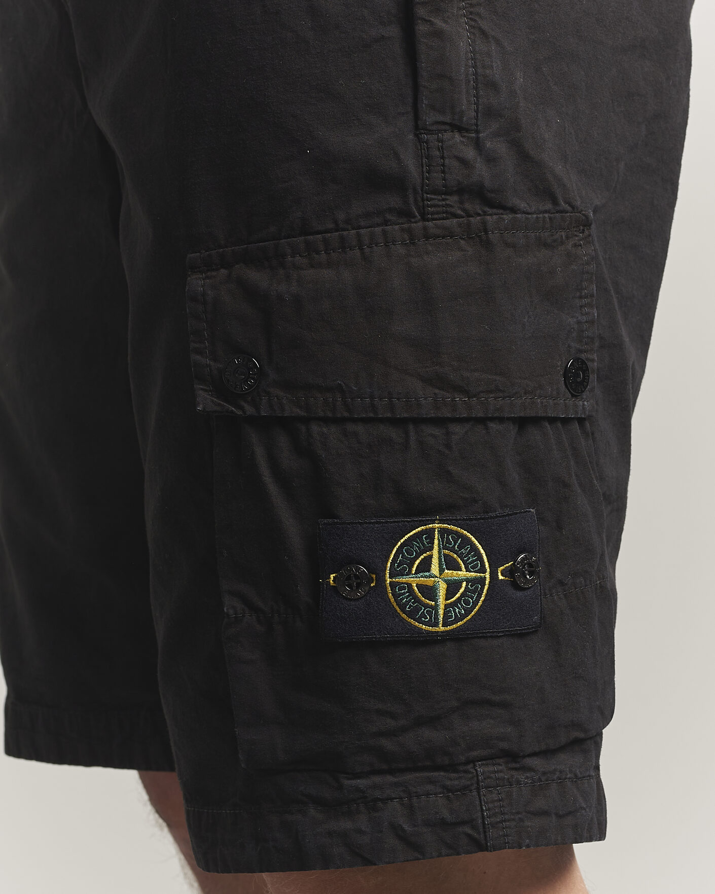 Mies | Shortsit | Stone Island | Brushed Cotton Canvas Cargo Shorts Black