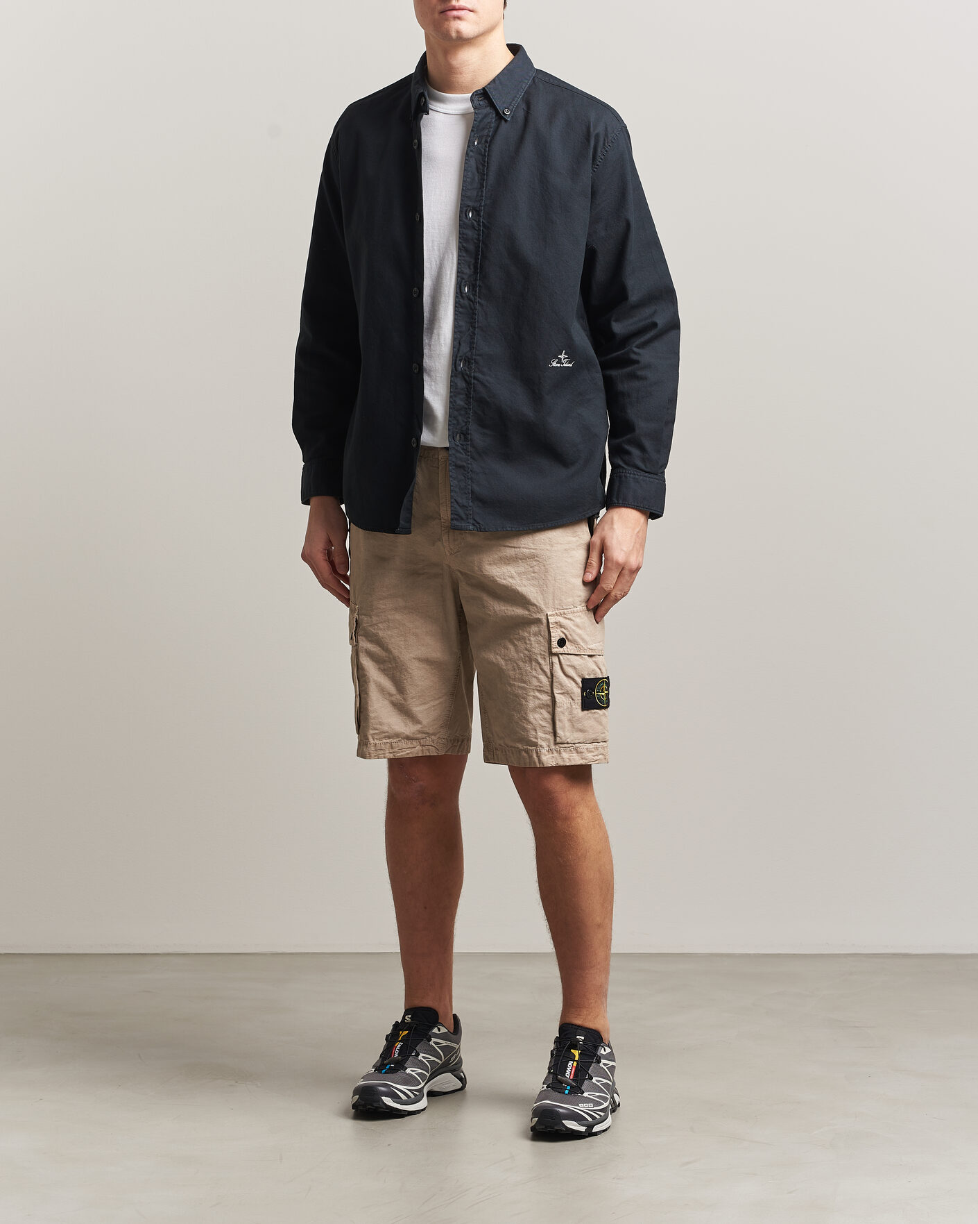 Mies | Shortsit | Stone Island | Brushed Cotton Canvas Cargo Shorts Desert