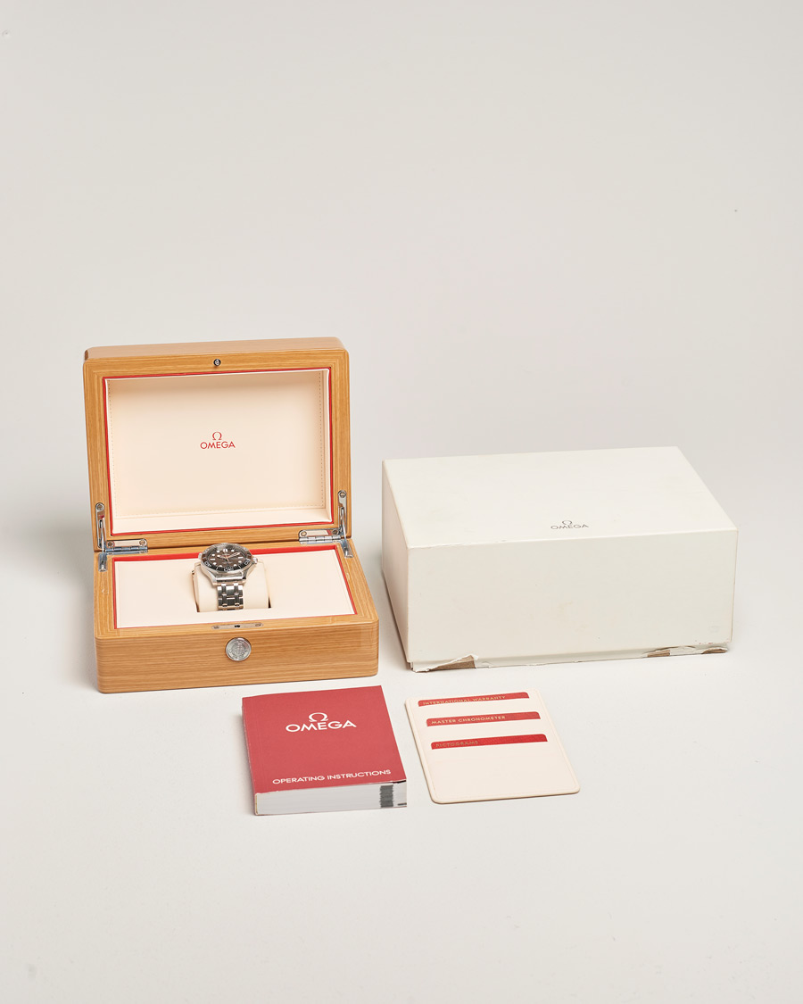 Mies | Omega Pre-Owned Seamaster 300M | Omega Pre-Owned | Seamaster 300M