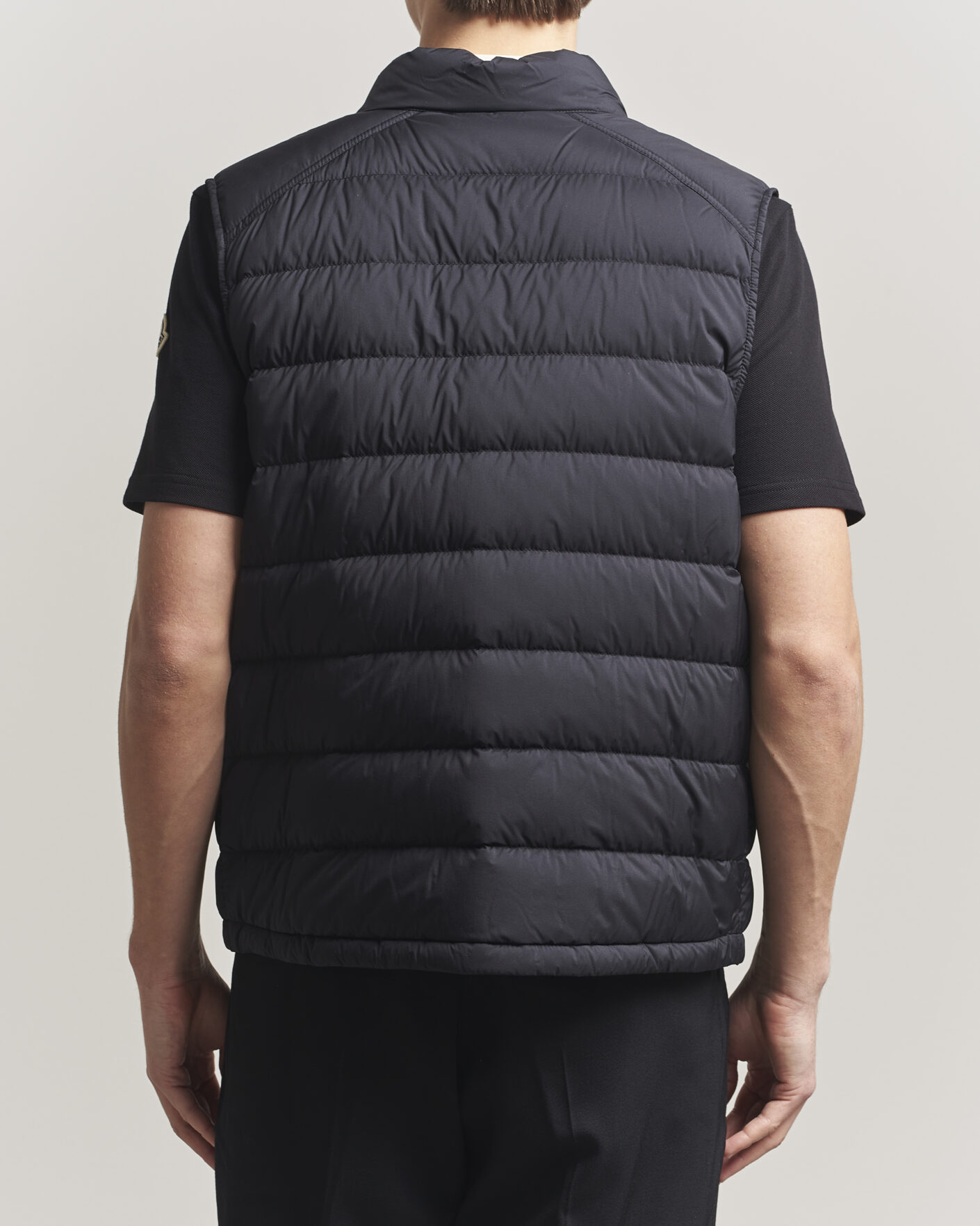Mies | Ulkoliivit | Moncler | Barthe Down Vest Black