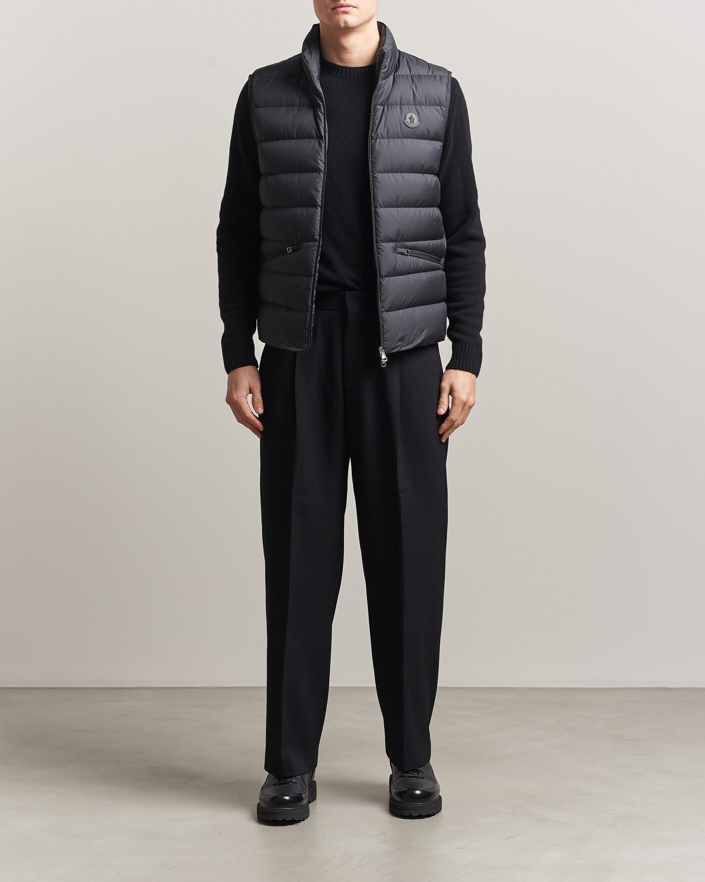 Mies | Ulkoliivit | Moncler | Lechtal Down Vest Black