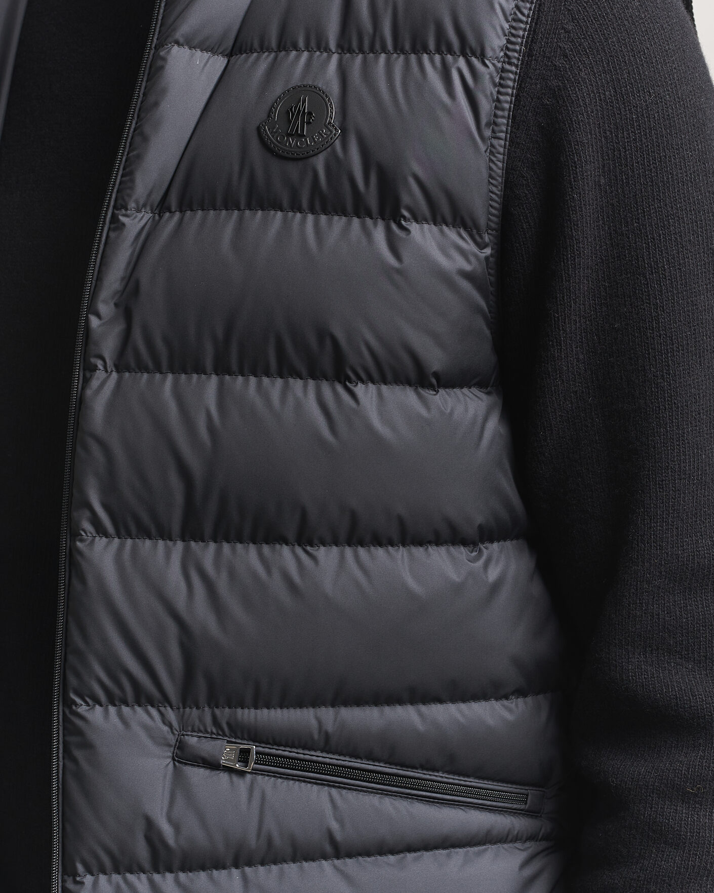 Mies | Ulkoliivit | Moncler | Lechtal Down Vest Black