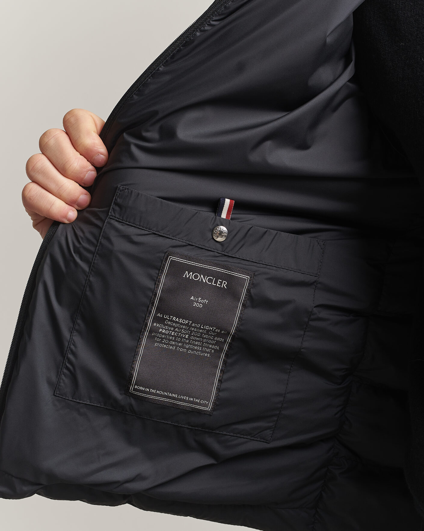 Mies | Ulkoliivit | Moncler | Lechtal Down Vest Black