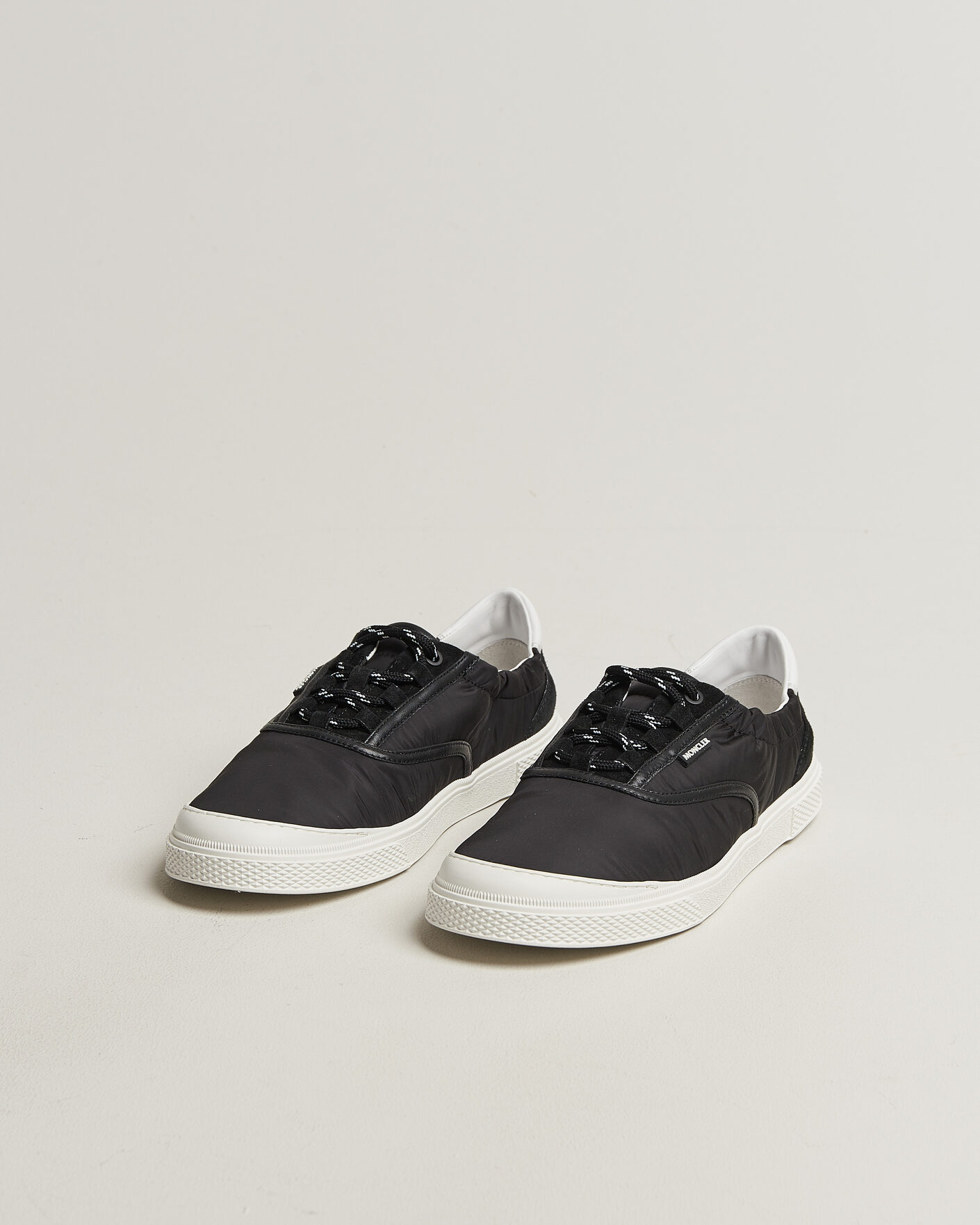 Mies | Tennarit | Moncler | Low Top Sneakers Black